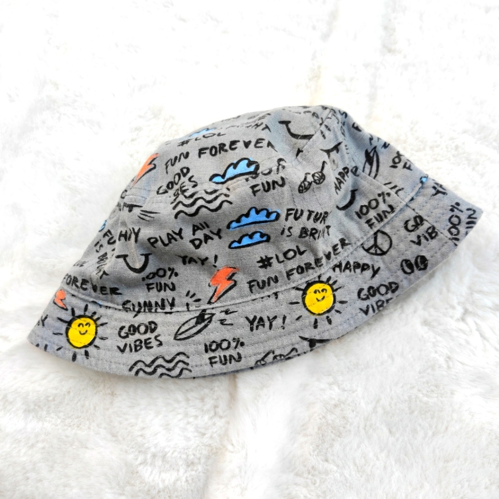 Summer hat size 18-24 months